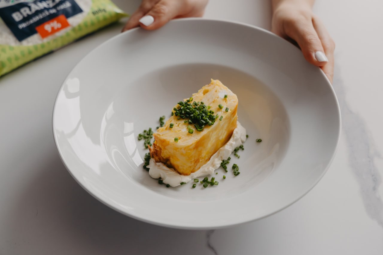 Ленивая и сочная запеканка-пирог